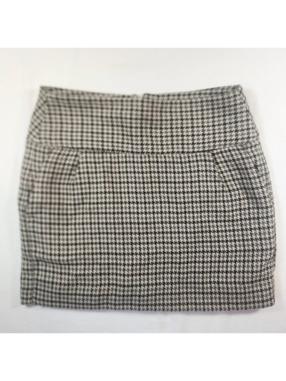 Banana Republic Womens Grey Black Houndstooth Mini Skirt Size 6 old money